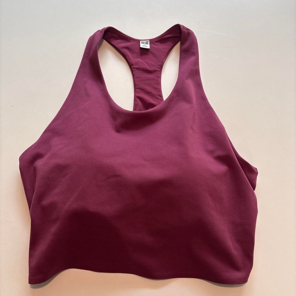 Uniqlo Burgundy Size Medium sports bra with open back
